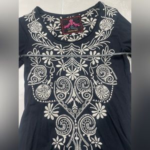 JW Los Angeles, small, long sleeved top, embroidered Black and Ivory (Women’s)